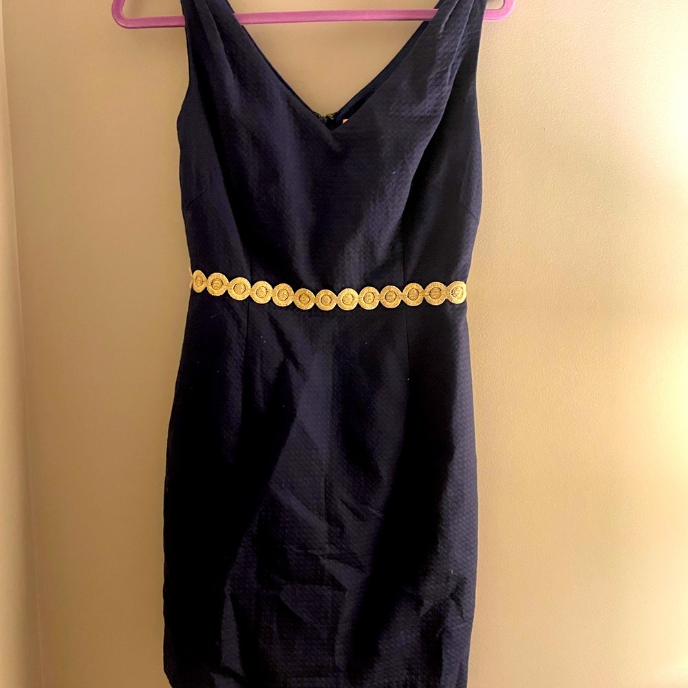 Lilly Pulitzer navy and gold shift dress